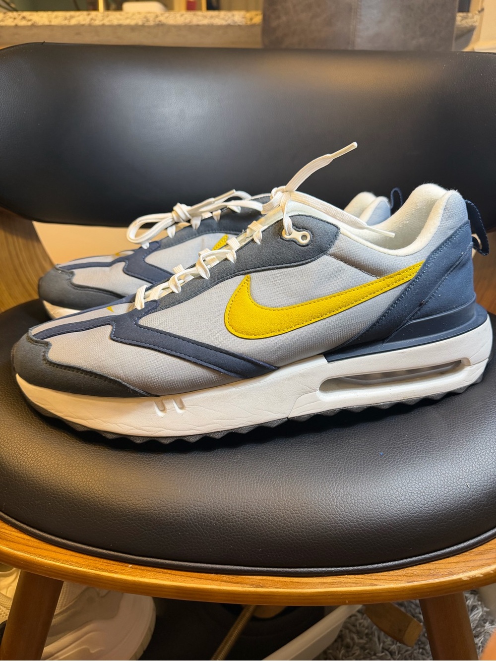 Nike Air Max Dawn 'Particle Grey Dark Citron' (Style Code: DJ3624-003) Size 15